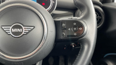 MINI Hatchback 1.5 Cooper Classic 3dr Petrol Hatchback